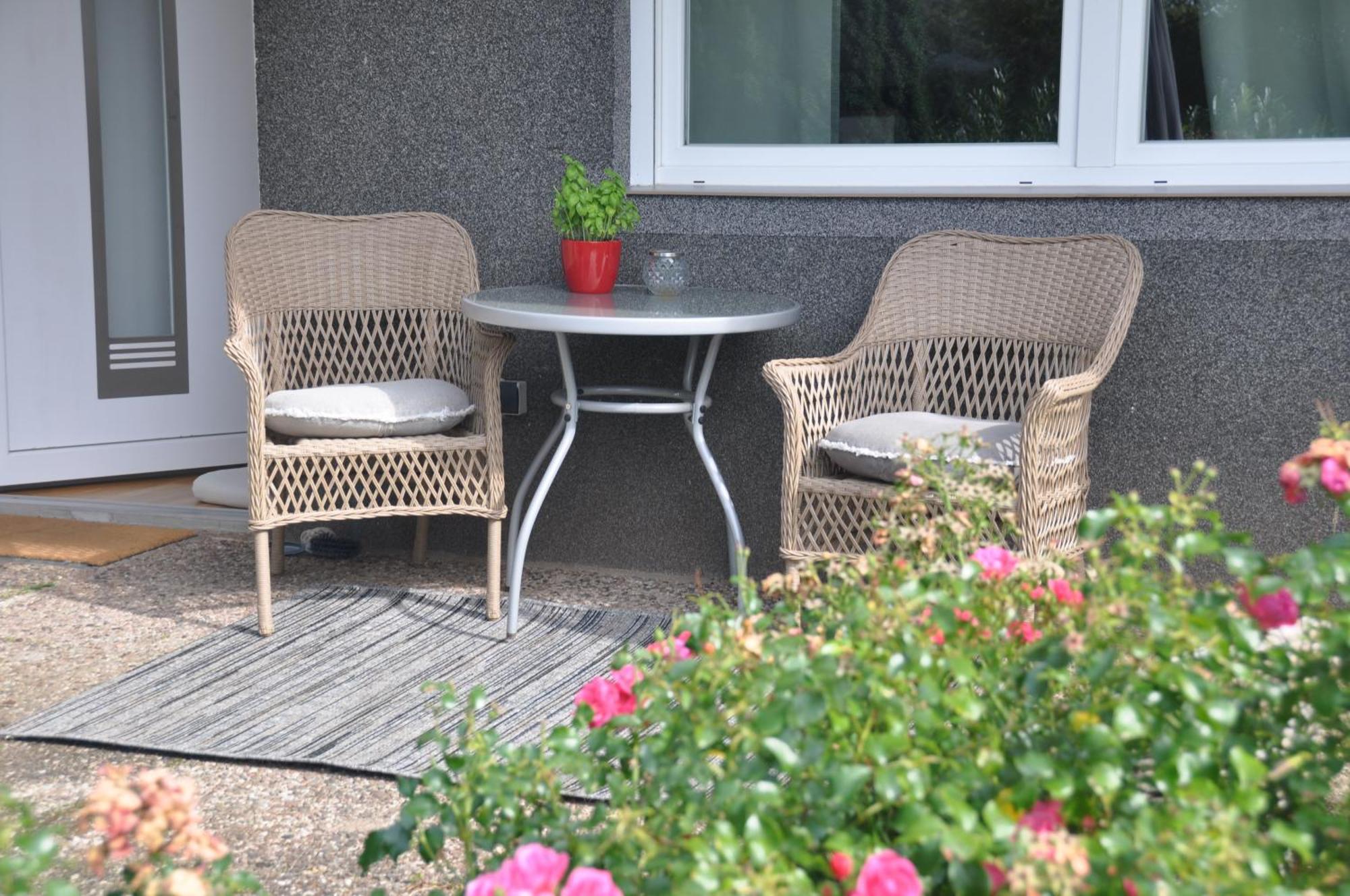 2-Zimmer Wohnung Mit Terrasse, Fernblick, Natur, Ruhig - Marburg Exterior photo